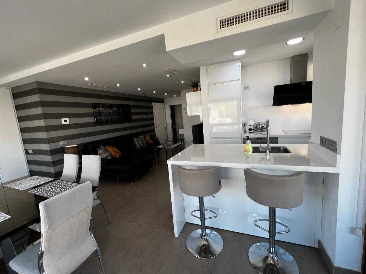 Modern Apartment In La Nogalera توريمولينوس المظهر الخارجي الصورة