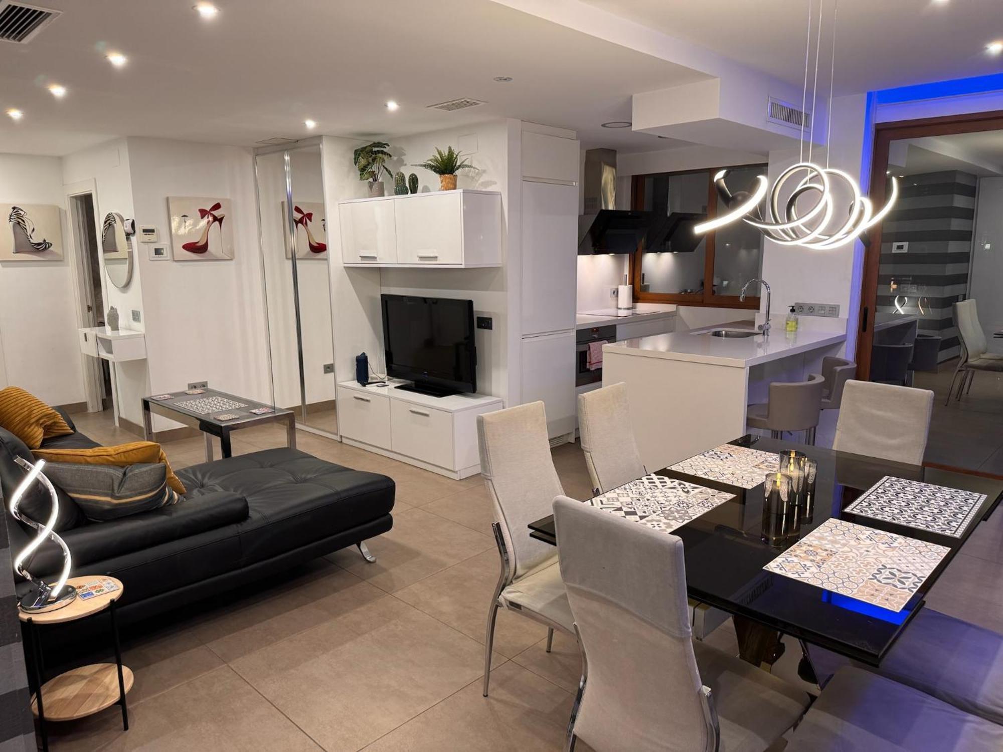 Modern Apartment In La Nogalera توريمولينوس المظهر الخارجي الصورة