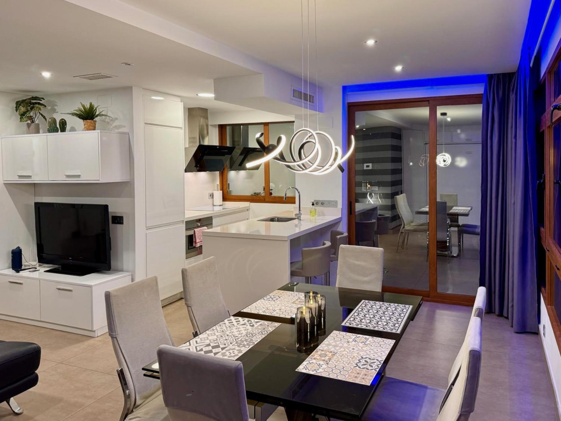 Modern Apartment In La Nogalera توريمولينوس المظهر الخارجي الصورة